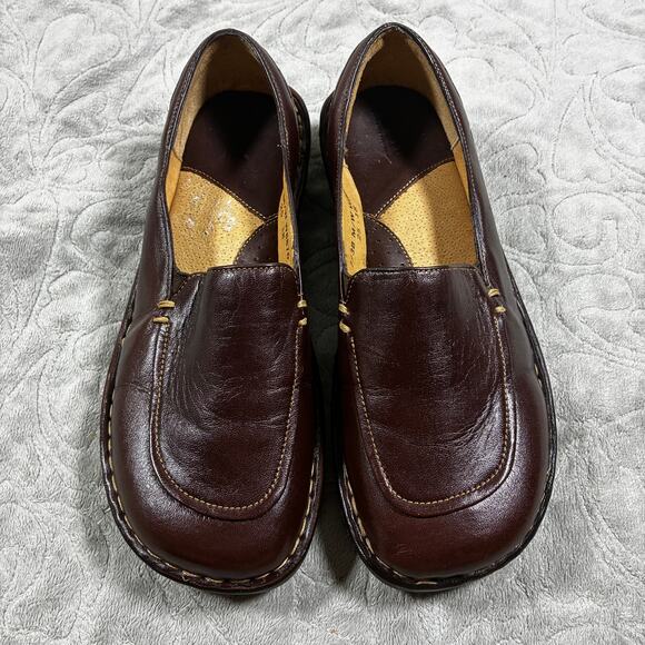 Born Loafers Womens 7 Brown Leather Slip On Flats Academia Fall Business Comfort - Picture 1 of 10